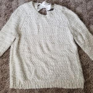 Comfy women's sweater